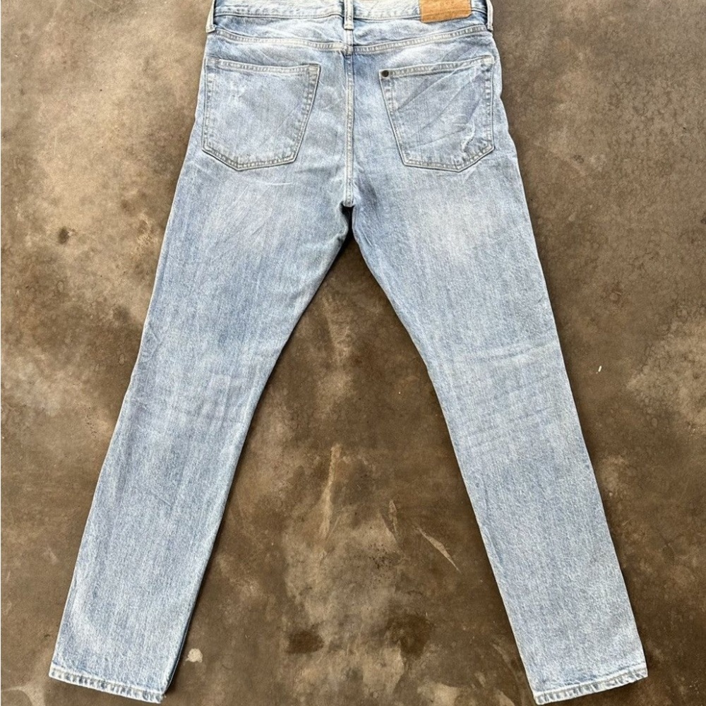 H&M Light Blue Distressed Jeans - Picture 11 of 16